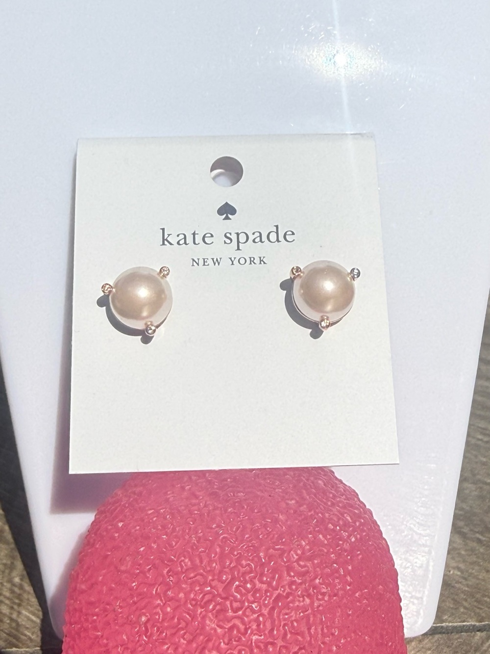 NWT Kate Spade New York "Rise and Shine"
Pearl Stud Earrings
